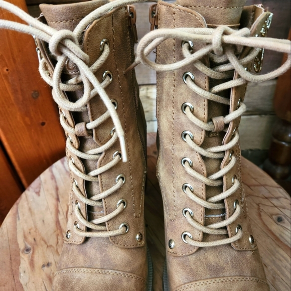 GUESS GBG JAYDYN HIGH HEEL PLATFORM COMBAT BOOTS - Picture 7 of 9